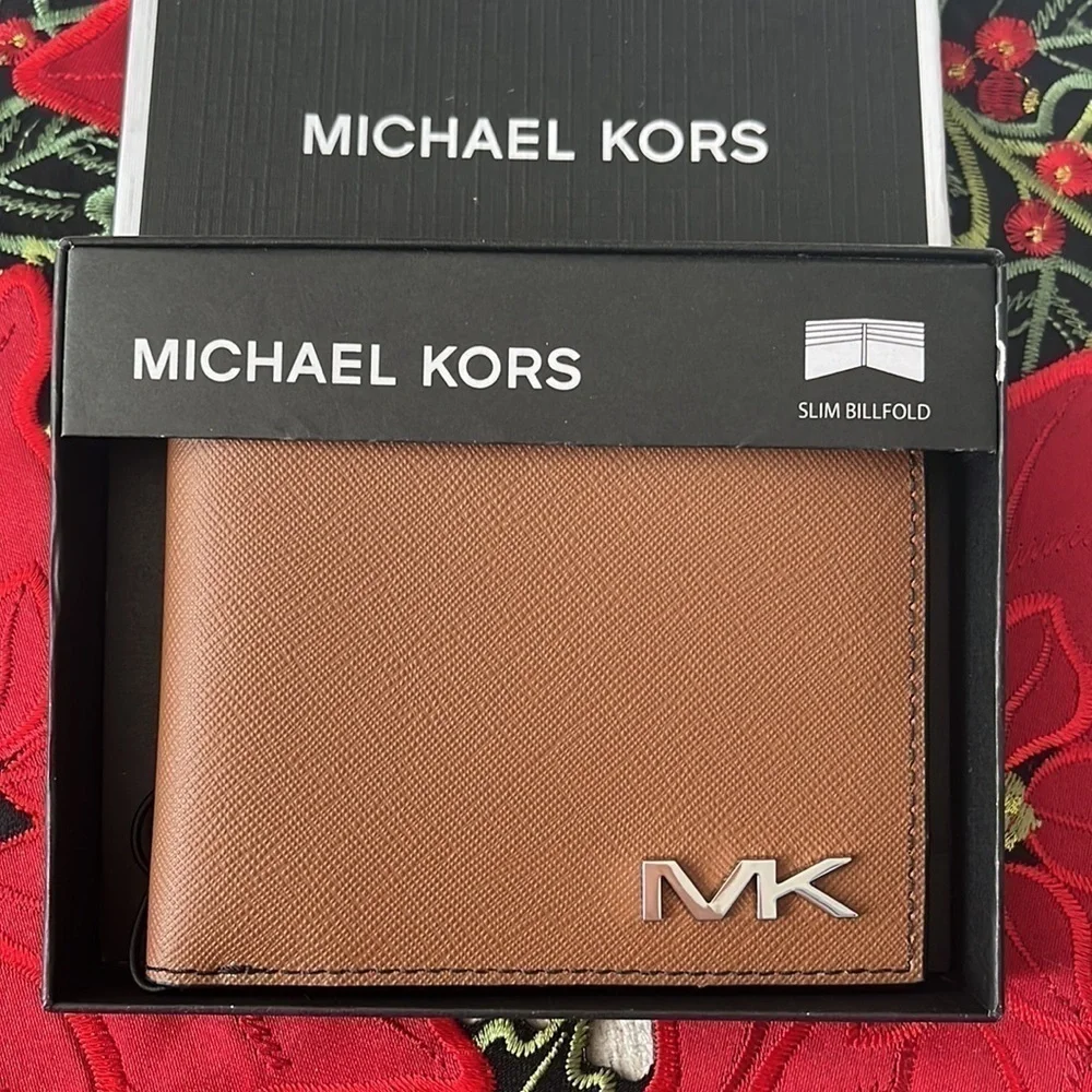 Brand New Michael Kors Genuine Leather Luggage Slim Billfold Wallet Metal Logo